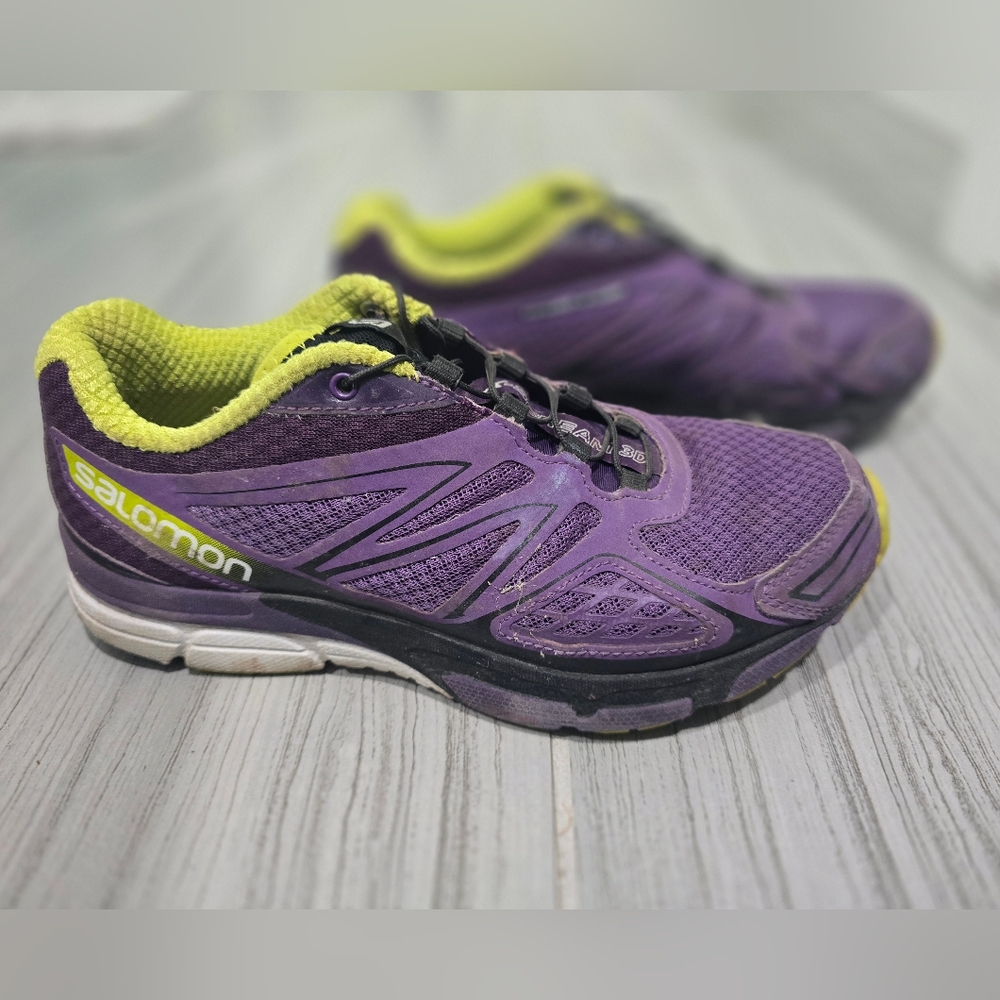 Salomon Women's Purple Running Shoes